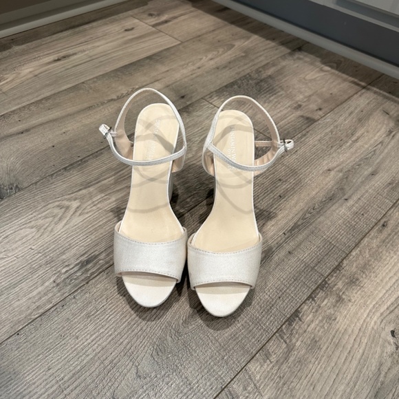 Benjamin Walk Whitta White Platform Heels 8M Wedding - Picture 4 of 6